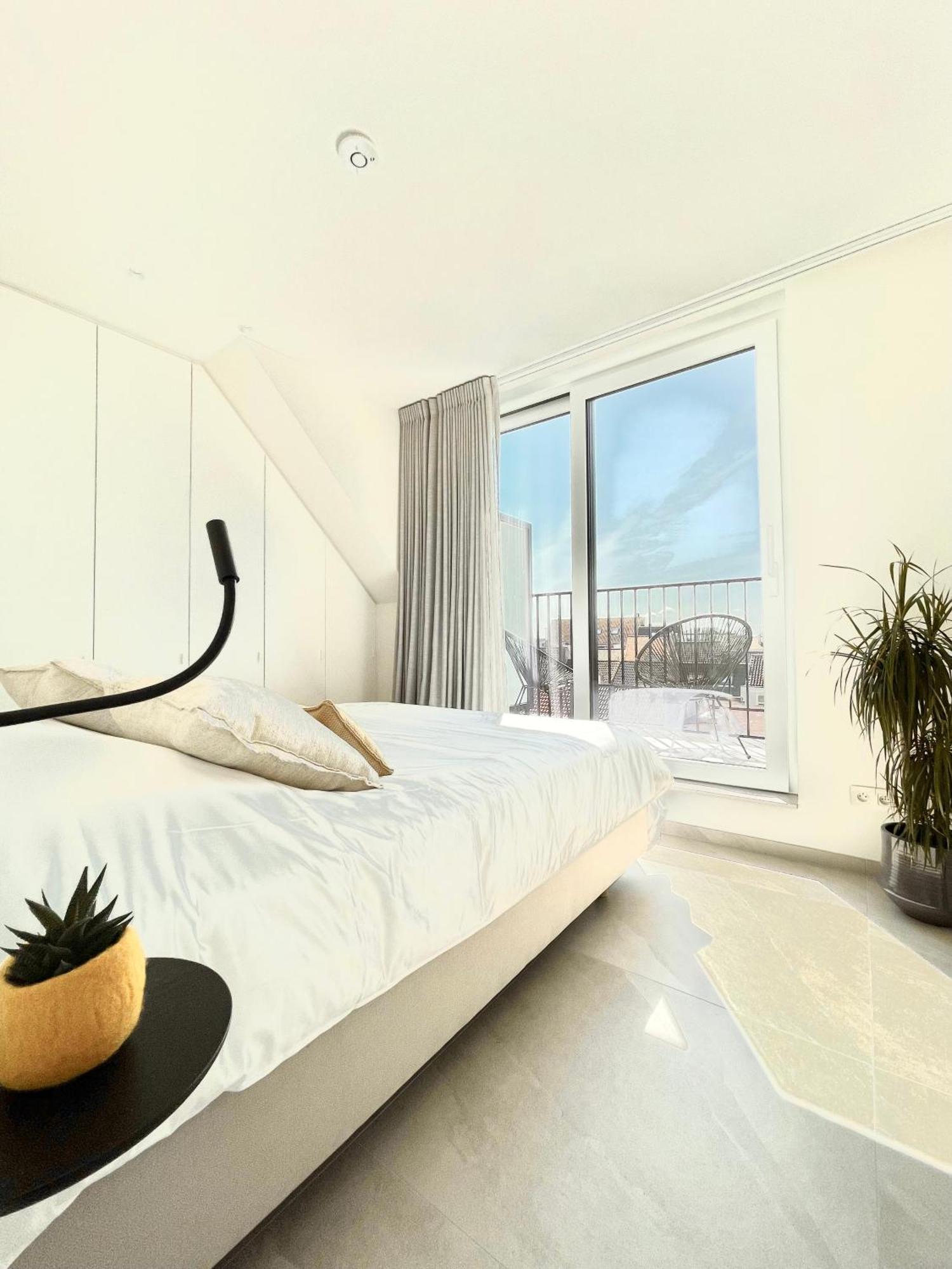 Molo Roof - Stylish Penthouse With Marina View Blankenberge Within Walking Distance From The Sea - 15 Km From Bruges Exterior foto